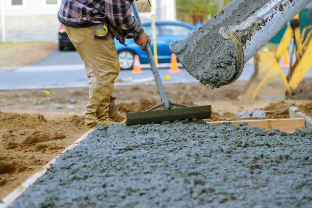 Best Concrete Patio Contractor  in Sylvan Lake, MI